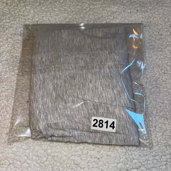 WHBM Small Colorful Abstract Pattern Panel Short Sleeve Womens Shirt EUC - Picture 10 of 10